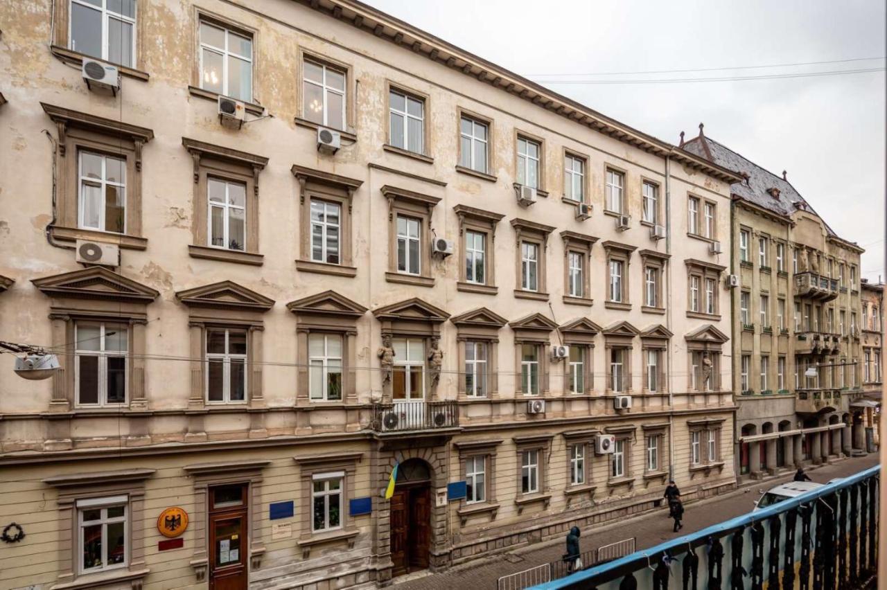 Bv Apartments Cozy In Center Leopoli Esterno foto